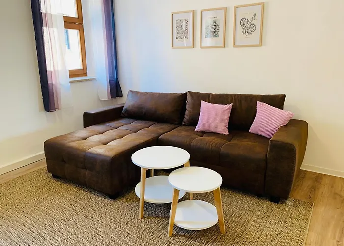 Am Schloss Wolkenstein, 75M2, 2Br, Babybett