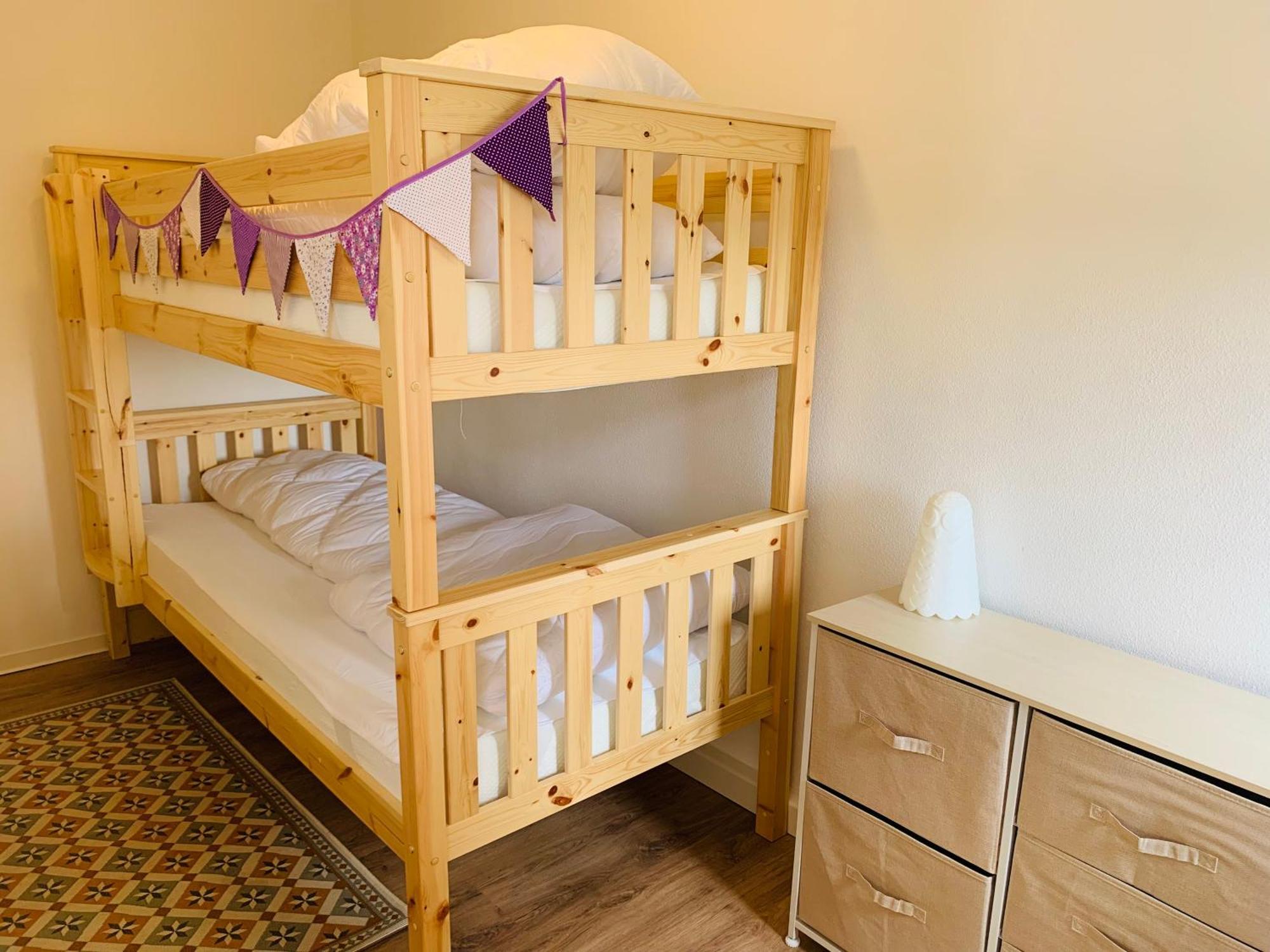 Am Schloss Wolkenstein, 75m2, 2br, Babybett Apartment *